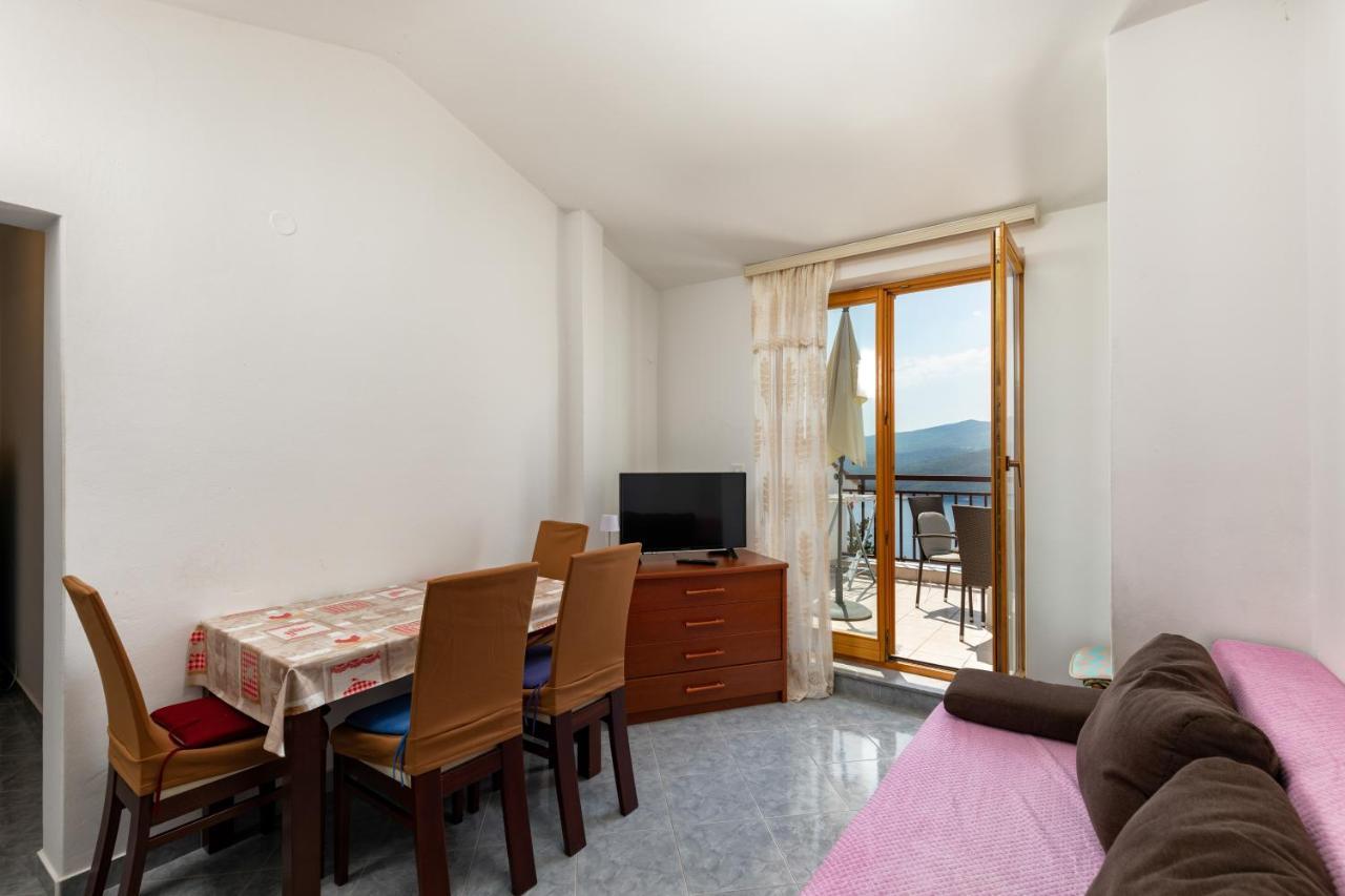 Apartments Rabac 828 Exterior photo